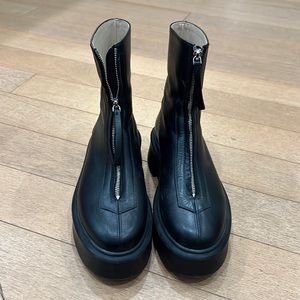 THE ROW BOOTS 39.5 PLZ READ